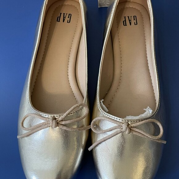 GAP Gold Flats with Bow Detail - Picture 6 of 10